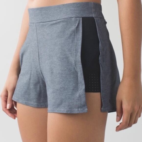 Lululemon On The Go High Waist Shorts Ventilated Side Split Gray Black Size 4 - Picture 1 of 7